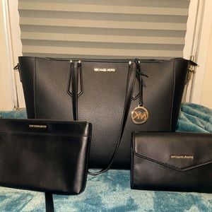 MICHAEL KORS 3 PEICE SET, Brand new! Leather